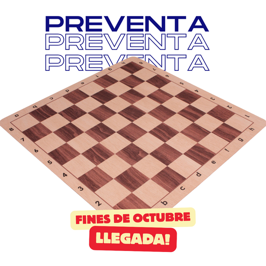 ♟️ Tablero de Ajedrez de Goma Diseño Madera Nogal – 51x51 cm